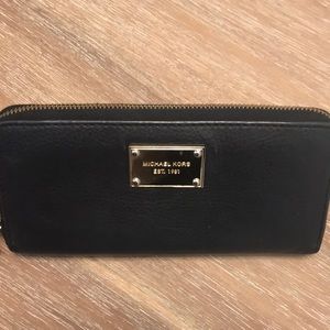 Michael Kors Black Zip Around Wallet